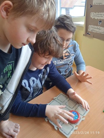 Programujeme s Vexíky