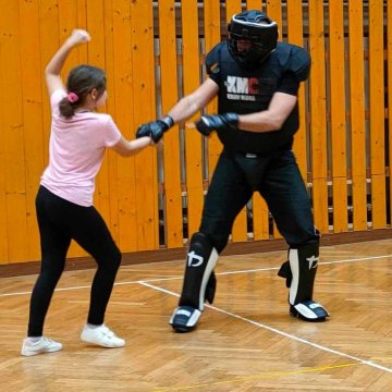 Nácvik sebeobrany - Krav maga