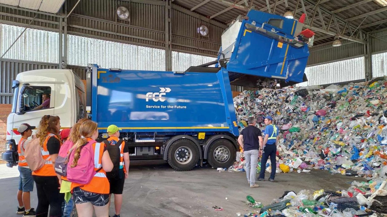 Návštěva sběrného dvora FCC Dobšice