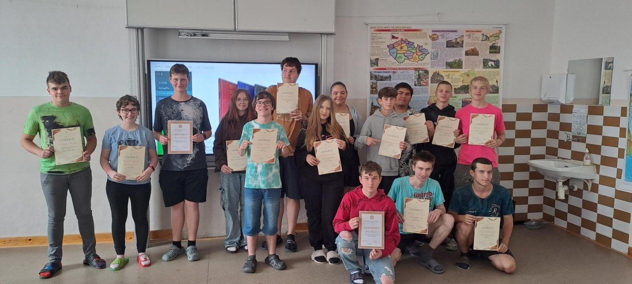 Závěrečná tečka za ročníkovými pracemi