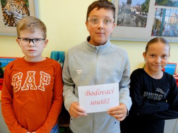 Zářijové vyhlašování