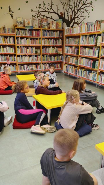 V knihovně jsme tvořili vlastní příběhy