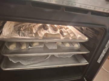 Pečení jablečného štrůdlu pro rodiče