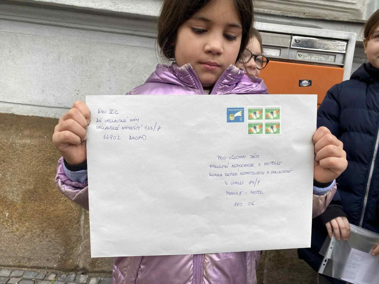 "Srdce na cestě – naše dopisy nemocným a seniorům"