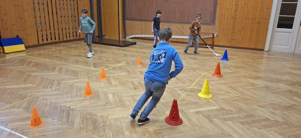 Den pololetního vysvědčení