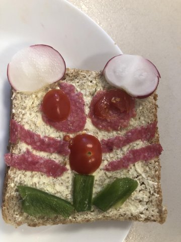 Toust jako výtvarné dílo