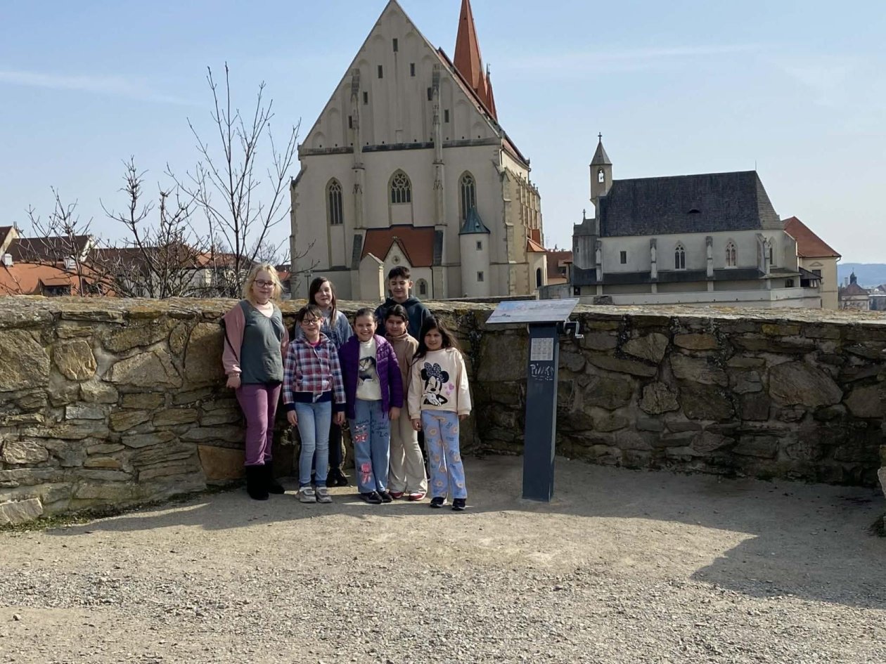 "Učebnici jsme zavřeli a šli objevovat Znojmo"