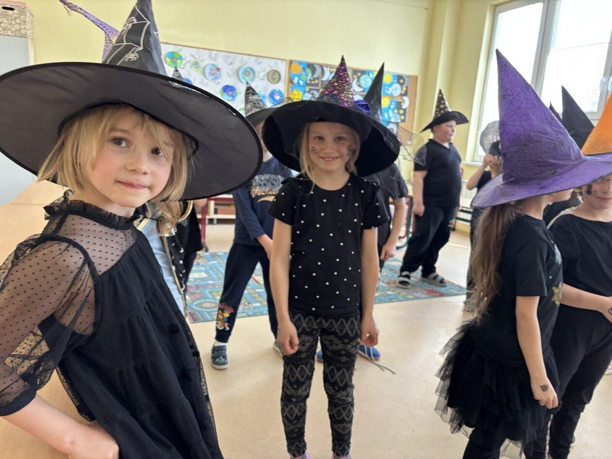 Hej, hej strašidla.