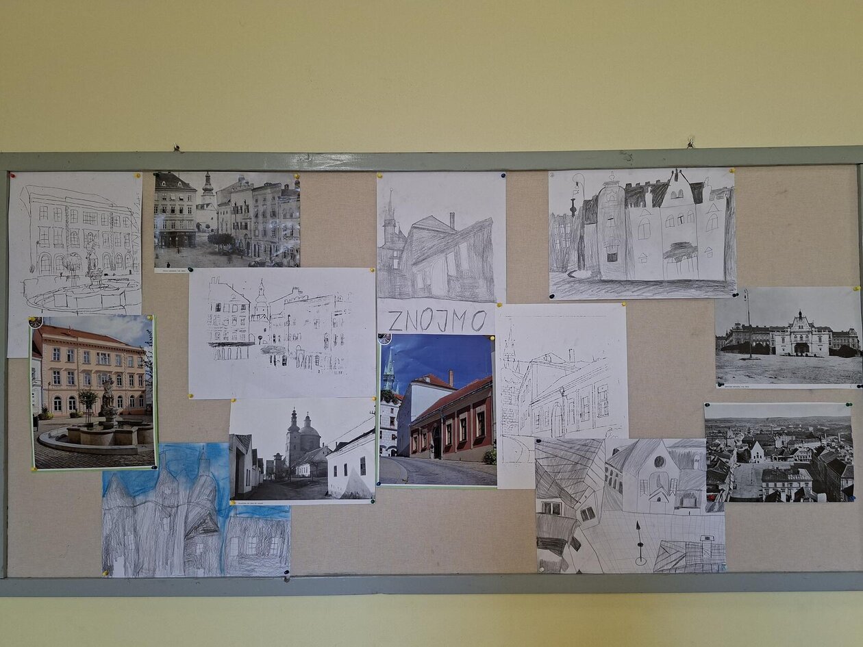Kouzlo znojemských uliček/kresba 5. B